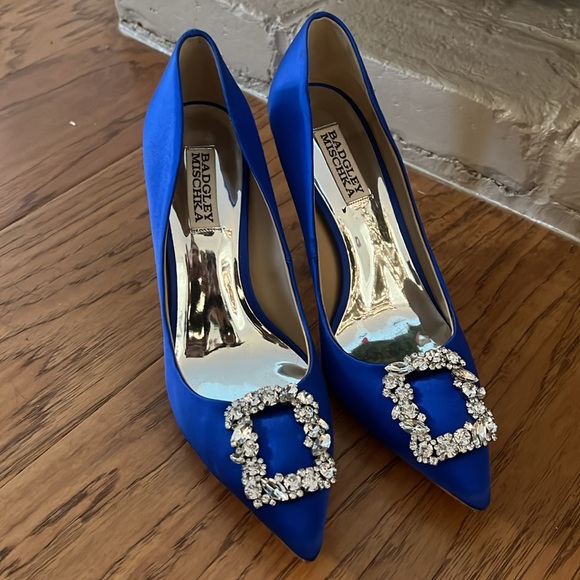 Blue Satin Women Shoes with Crystal Embellishments - Picture 2 of 5